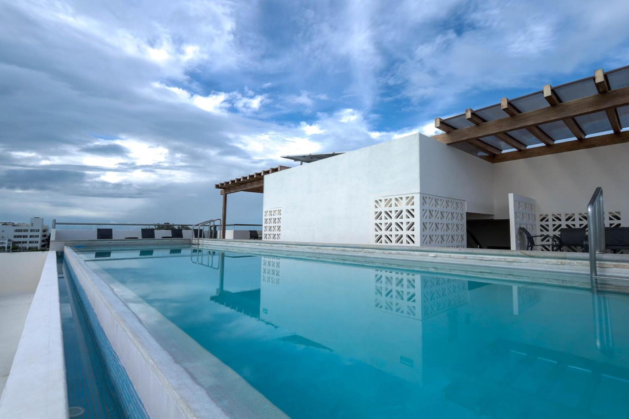La Poza Suites Isla Mujeres Exterior photo